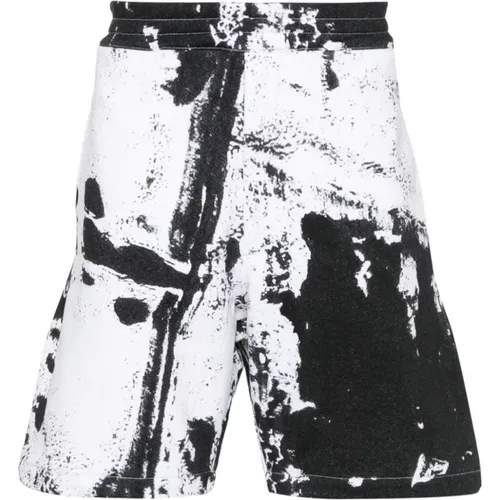 Shorts with Paint Splatter Detail , male, Sizes: M, S, L - alexander mcqueen - Modalova