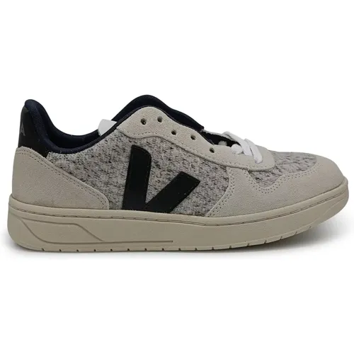 Flat shoes , female, Sizes: 5 UK, 12 UK, 10 UK, 11 UK, 6 UK, 9 UK - Veja - Modalova