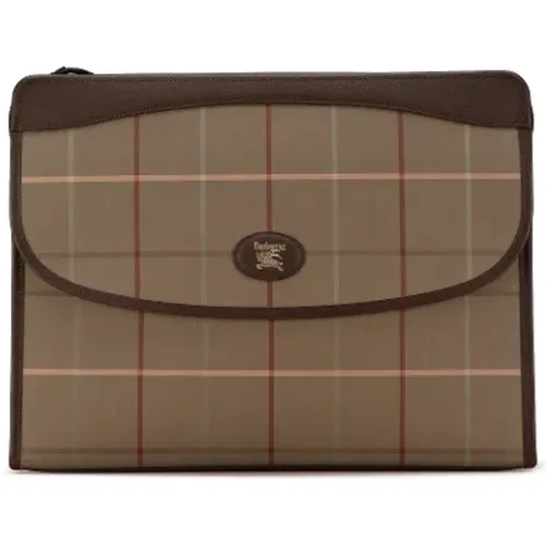 Pre-owned Nylon clutches , female, Sizes: ONE SIZE - Burberry Vintage - Modalova