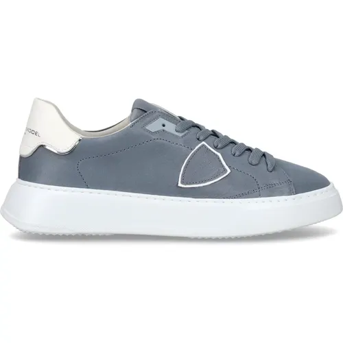 Blaue Nubuk Casual Sneakers , Herren, Größe: 45 EU - Philippe Model - Modalova