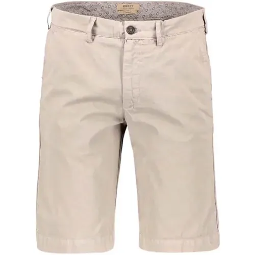 Casual Bermuda Chinos Shorts , male, Sizes: 3XL - 40Weft - Modalova