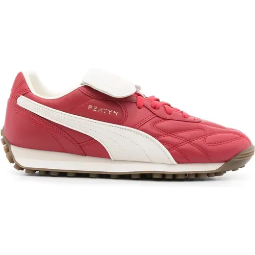 Avanti L Fashion Sneakers , female, Sizes: 4 UK, 5 UK, 4 1/2 UK, 5 1/2 UK, 7 1/2 UK, 6 UK, 3 1/2 UK - Puma - Modalova