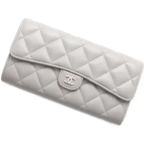 Pre-owned Leather wallets , female, Sizes: ONE SIZE - Chanel Vintage - Modalova