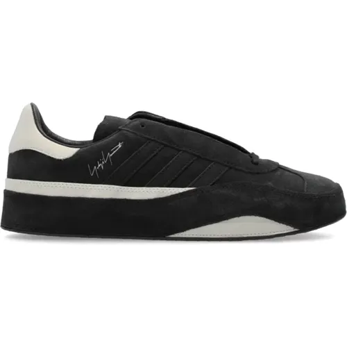 Sports shoes Gazelle , male, Sizes: 7 1/2 UK, 9 UK, 8 1/2 UK, 7 UK, 9 1/2 UK, 8 UK - Y-3 - Modalova