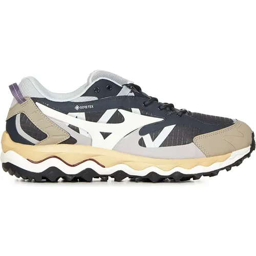 Sneakers with Gore-Tex Upper , male, Sizes: 8 UK, 10 1/2 UK, 9 UK, 4 1/2 UK, 9 1/2 UK - Mizuno - Modalova