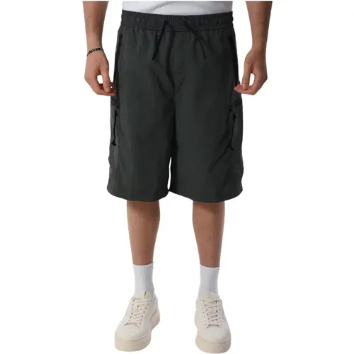 Nylon Cargo Shorts with Drawstring Waist , male, Sizes: W32 - Armani Exchange - Modalova