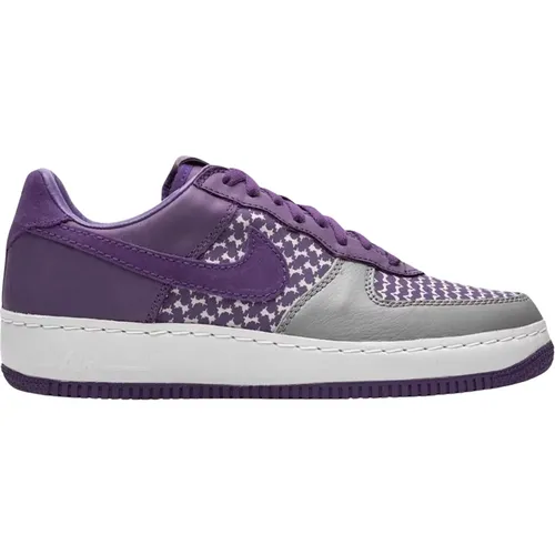 Limitierte Auflage Air Force 1 Low Undefeated , Damen, Größe: 41 EU - Nike - Modalova