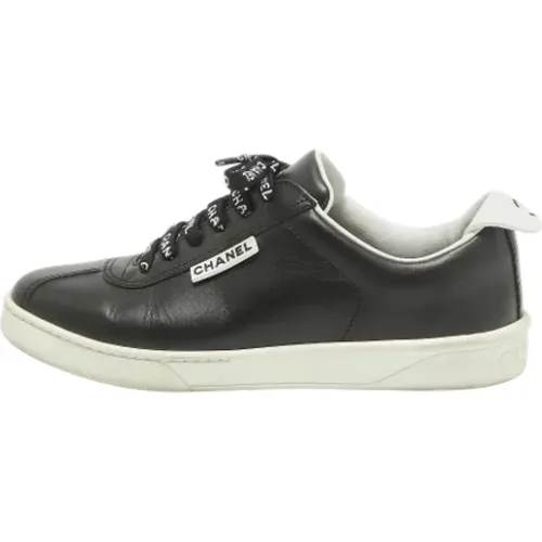 Pre-owned Leather sneakers , female, Sizes: 3 UK - Chanel Vintage - Modalova