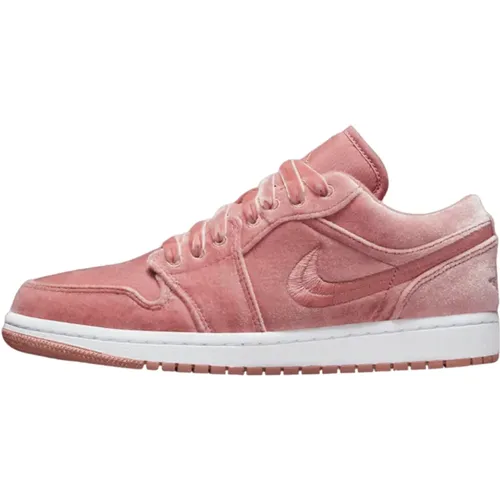 Rosa Samt Niedrige Sneakers , Damen, Größe: 36 1/2 EU - Jordan - Modalova