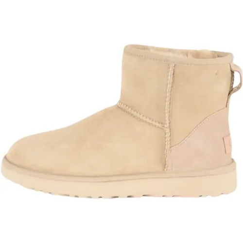 Klassische Mini II Lammfellstiefel , Damen, Größe: 36 EU - Ugg - Modalova