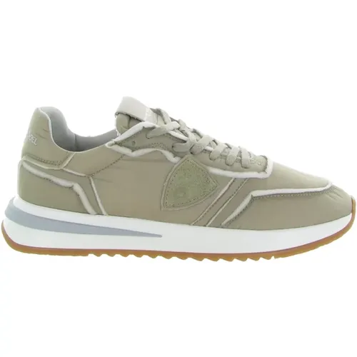 Niedriger Mann Sneakers , Herren, Größe: 44 EU - Philippe Model - Modalova