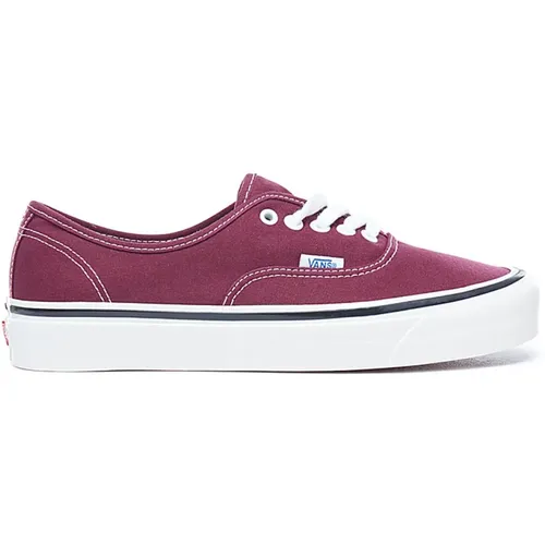 Authentic 44 DX OG Burgundy Schuh , Herren, Größe: 37 EU - Vans - Modalova