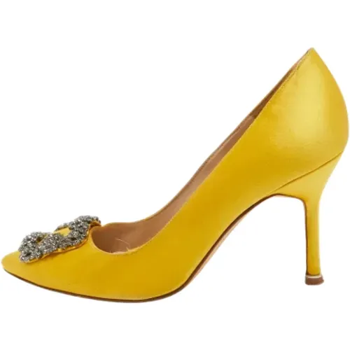Pre-owned Satin heels , female, Sizes: 4 UK - Manolo Blahnik Pre-owned - Modalova