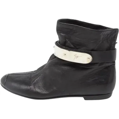 Pre-owned Leather boots , female, Sizes: 4 UK - Giuseppe Zanotti Pre-owned - Modalova