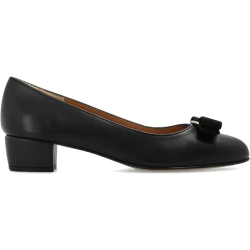 ‘Vara’ Pumps , Damen, Größe: 35 1/2 EU - Salvatore Ferragamo - Modalova