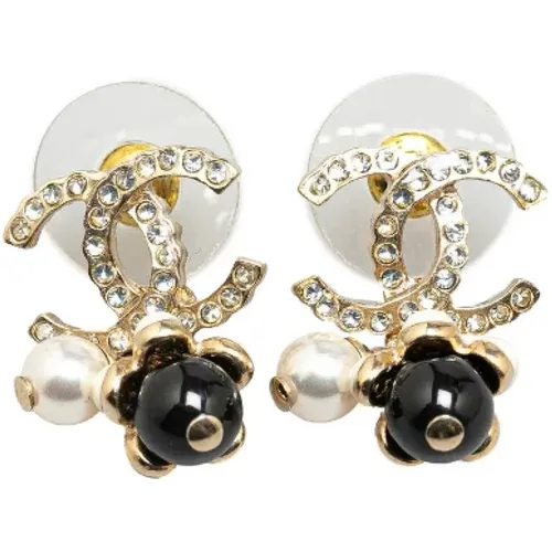 Pre-owned Metal earrings , female, Sizes: ONE SIZE - Chanel Vintage - Modalova