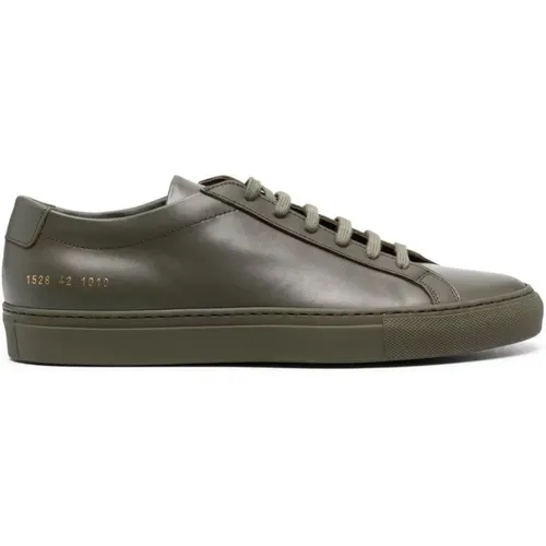 Olive Low Top Sneakers , male, Sizes: 6 UK - Common Projects - Modalova