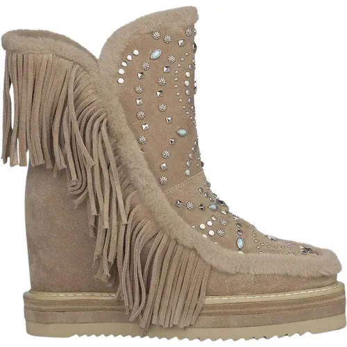 Boot hair studs , female, Sizes: 2 UK, 4 UK, 6 UK, 3 UK, 7 UK, 5 UK, 8 UK - Alma en Pena - Modalova