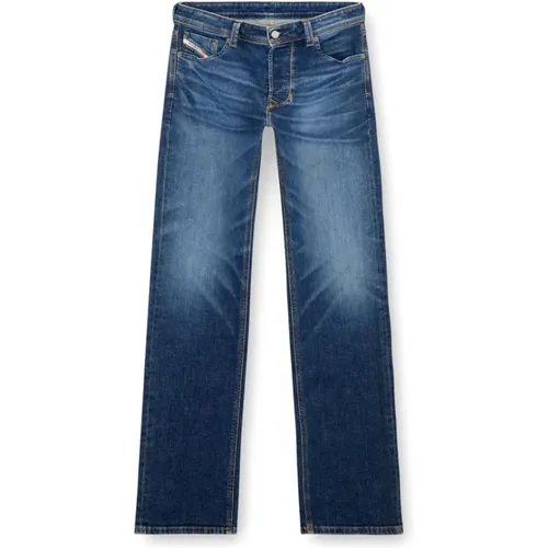 Dark Straight Leg Jeans , male, Sizes: W33, W30, W31, W34, W32, W38 - Diesel - Modalova