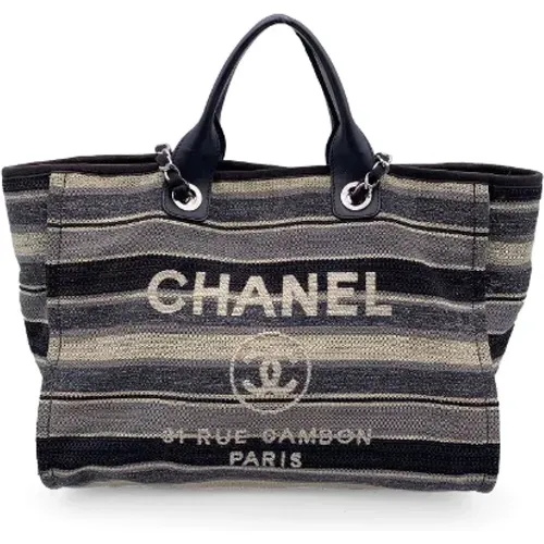 Pre-owned Leather totes , female, Sizes: ONE SIZE - Chanel Vintage - Modalova