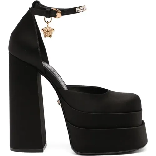 Medusa Aevitas Platform Pumps , female, Sizes: 5 UK, 4 UK, 7 UK - Versace - Modalova