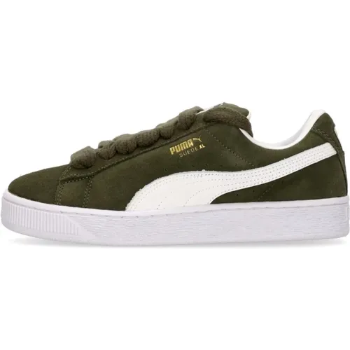 Suede Low Shoe Dark Olive/White , male, Sizes: 7 UK, 5 UK, 9 UK, 6 UK, 8 1/2 UK, 10 UK, 12 UK, 8 UK - Puma - Modalova