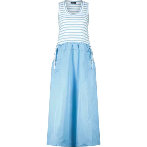 Sporty Maxi Dress with Smocked Waist , female, Sizes: XL, S, 2XL - Marc Cain - Modalova