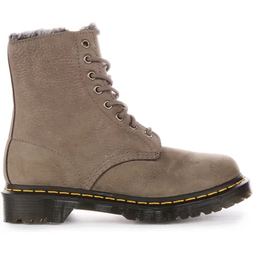 Grey Serena Laceup Winter Boots , female, Sizes: 5 UK, 8 UK, 6 UK, 4 UK, 7 UK - Dr. Martens - Modalova