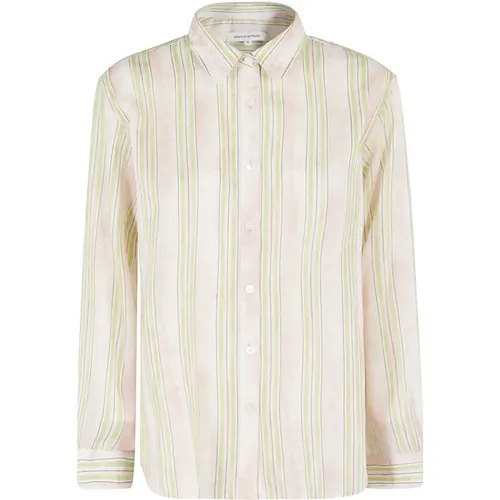 Stylish Classic Shirt , female, Sizes: XS, S - Maison Kitsuné - Modalova