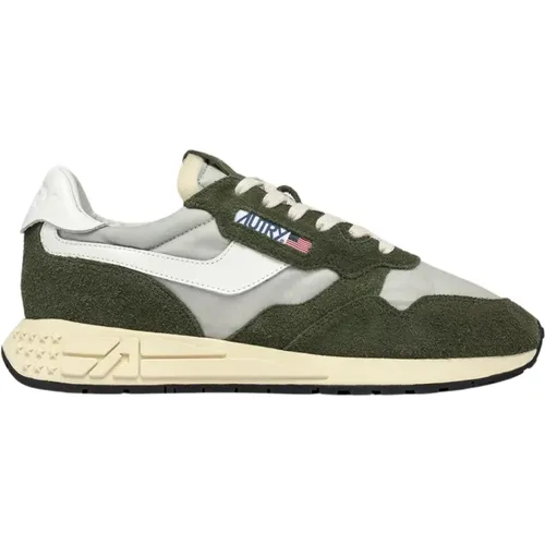 Reelwind Low Sneakers in Green and White , male, Sizes: 10 UK, 7 UK, 11 UK, 9 UK - Autry - Modalova