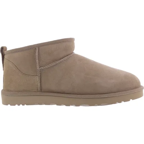 Classic Ultra Mini MustardSeed Stiefel , Herren, Größe: 43 EU - Ugg - Modalova