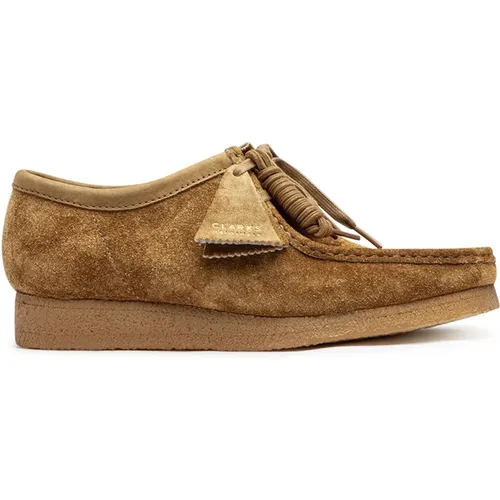 Wallabee Hairy Suede Moccasin , male, Sizes: 7 UK, 8 1/2 UK, 9 UK, 10 1/2 UK, 8 UK, 10 UK, 7 1/2 UK, 5 1/2 UK, 13 UK, 11 UK, 12 UK, 6 UK - Clarks - Modalova