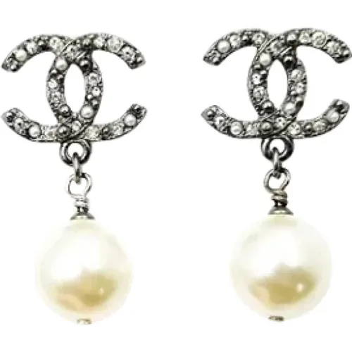 Pre-owned Metal earrings , female, Sizes: ONE SIZE - Chanel Vintage - Modalova