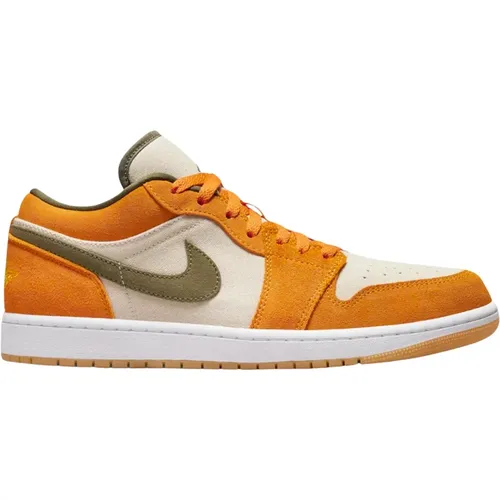 Limitierte Auflage Air Jordan 1 Low Curry , Herren, Größe: 41 EU - Nike - Modalova