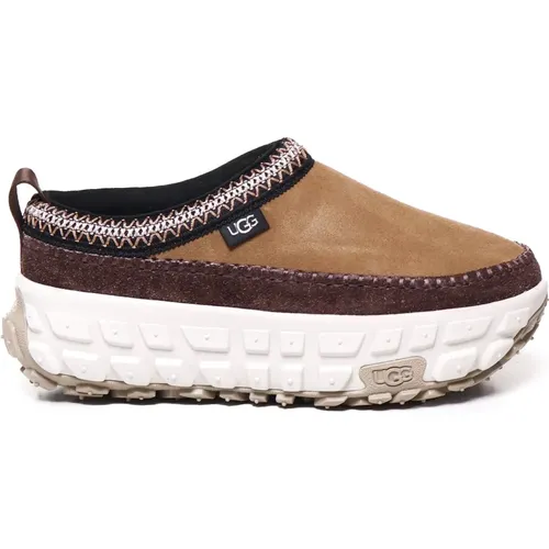 Oversized Sole Sandals with Suede Upper , male, Sizes: 11 UK, 9 UK - Ugg - Modalova