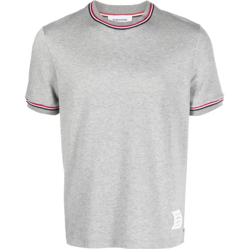 Grey Logo-Patch T-shirt with Stripes , male, Sizes: M - Thom Browne - Modalova