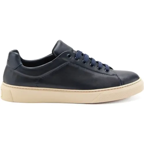 Shoes , male, Sizes: 5 UK - Frau - Modalova