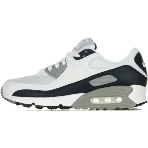 Air Max 90 Low Shoes White , male, Sizes: 4 1/2 UK, 5 UK - Nike - Modalova