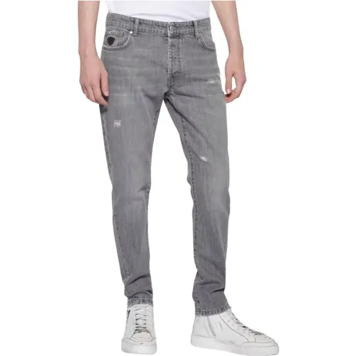 Schmal geschnittene Jeans mit Rissen und H-Logo,Slim-Fit Jeans mit Distressed-Details - John Richmond - Modalova