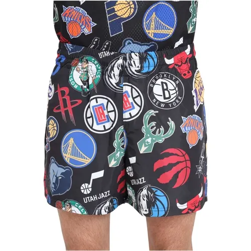 NBA All Over Print Schwarze Shorts - new era - Modalova