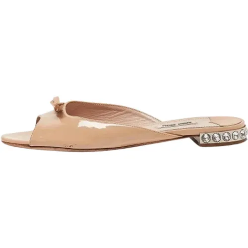 Pre-owned Leder flats - Miu Miu Pre-owned - Modalova