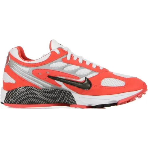 Ghost Racer Track Shoes Red/Black/Silver , male, Sizes: 7 UK, 11 UK, 12 UK, 10 UK - Nike - Modalova