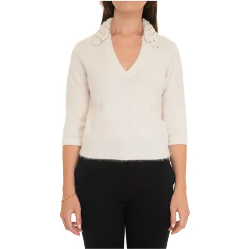 Pearl Appliqué V-Neck Polo Shirt , female, Sizes: S - Liu Jo - Modalova