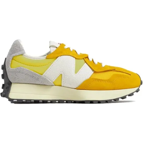 Gelbe Sneakers , Herren, Größe: 45 1/2 EU - New Balance - Modalova