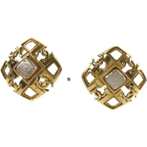 Pre-owned Metal earrings , female, Sizes: ONE SIZE - Chanel Vintage - Modalova