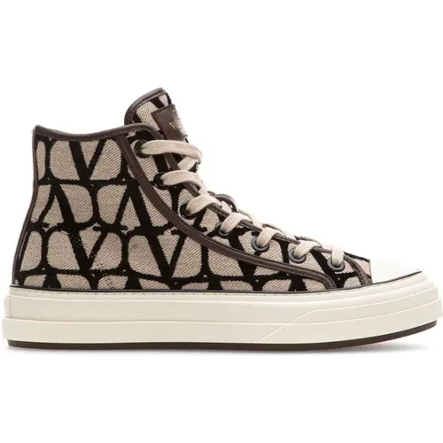 Stylish Sneakers with Unique Design , male, Sizes: 8 1/2 UK, 8 UK - Valentino Garavani - Modalova