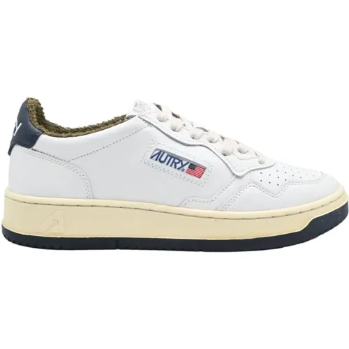 Low Leather Sneakers in Space/Military Style , male, Sizes: 8 UK - Autry - Modalova