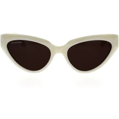 Cat-Eye Sunglasses with Textured Finish , female, Sizes: 56 MM - Balenciaga - Modalova