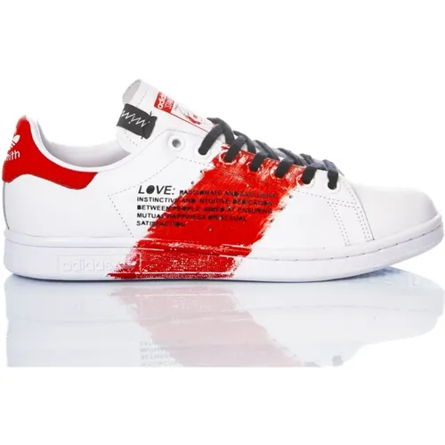 Handmade White Red Sneakers , male, Sizes: 2 UK, 3 1/3 UK, 4 UK, 2 2/3 UK, 6 UK, 6 2/3 UK, 7 1/3 UK, 4 2/3 UK, 5 1/3 UK - Adidas - Modalova