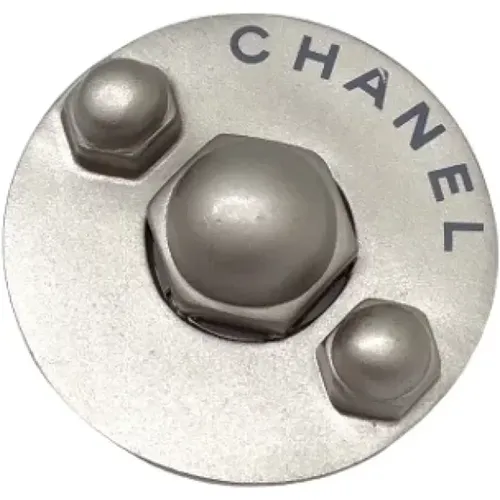 Pre-owned Silver brooches , male, Sizes: ONE SIZE - Chanel Vintage - Modalova